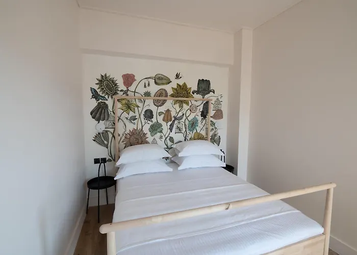 City's Best-kept Secret, Eclectic & Luxe Getaway Kalamata